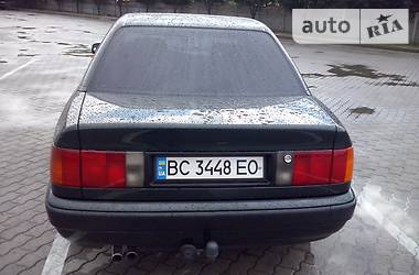 Седан Audi 100 1993 в Городке