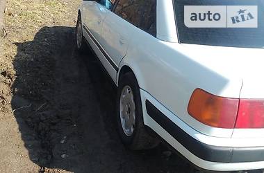 Седан Audi 100 1993 в Виннице