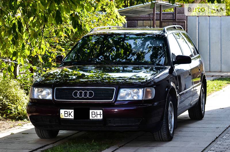 Универсал Audi 100 1993 в Ровно