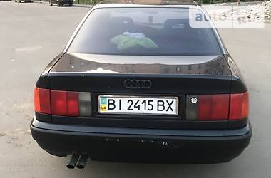 Седан Audi 100 1992 в Полтаві