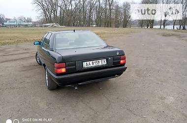 Седан Audi 100 1988 в Гоще