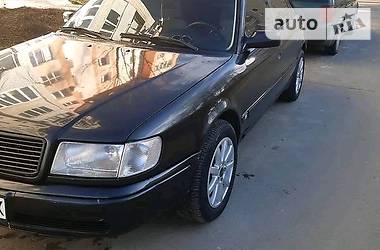 Седан Audi 100 1990 в Долине