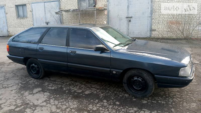 Універсал Audi 100 1988 в Рівному
