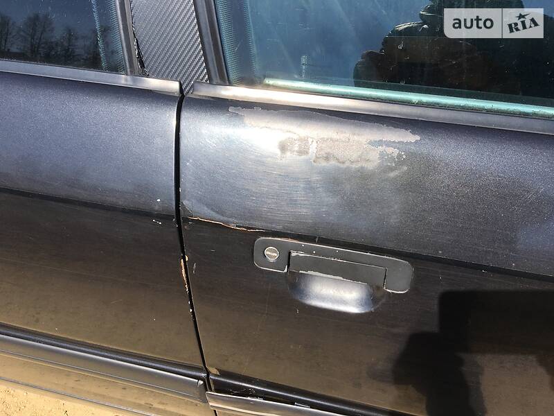 Седан Audi 100 1993 в Вижниці