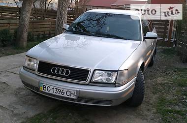 Седан Audi 100 1993 в Ивано-Франковске