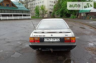 Седан Audi 100 1984 в 