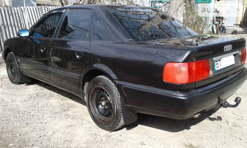 Седан Audi 100 1991 в Херсоне