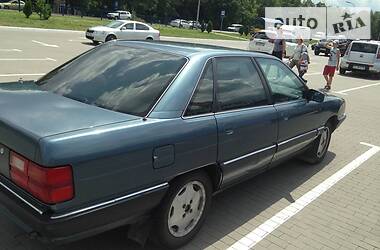 Седан Audi 100 1990 в Броварах