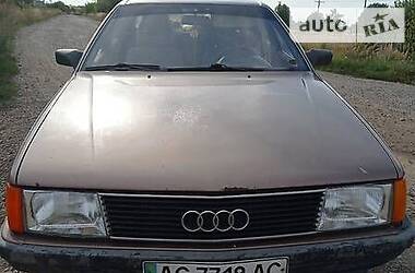 Седан Audi 100 1983 в Владимир-Волынском