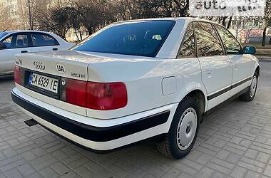 Седан Audi 100 1993 в Киеве