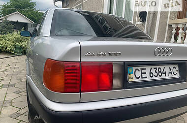 Седан Audi 100 1991 в Чернівцях