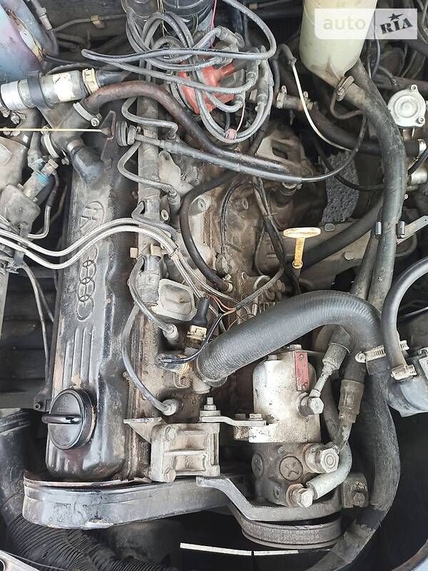 Седан Audi 100 1988 в Хмельницком