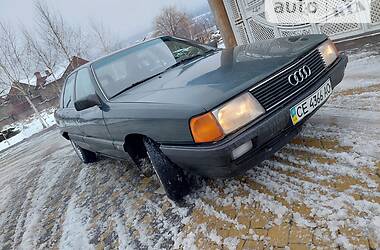 Седан Audi 100 1990 в Черновцах