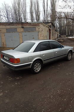 Седан Audi 100 1993 в Константиновке
