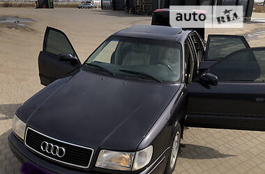 Седан Audi 100 1994 в Одессе