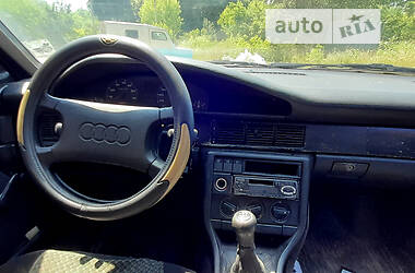 Седан Audi 100 1988 в Шумську