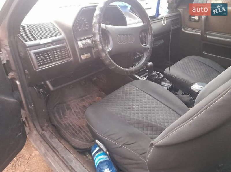 Седан Audi 100 1987 в Чернигове