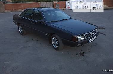Седан Audi 100 1989 в Берестечку
