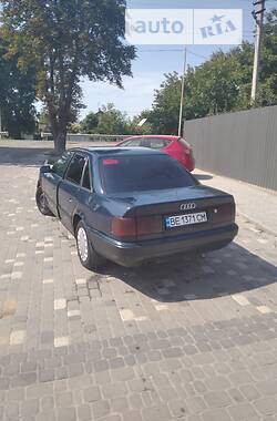 Седан Audi 100 1991 в Тульчині