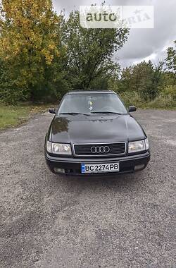 Седан Audi 100 1994 в Горохове