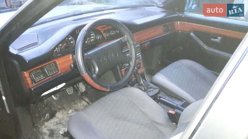 Универсал Audi 100 1989 в Львове