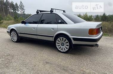 Седан Audi 100 1991 в Києві