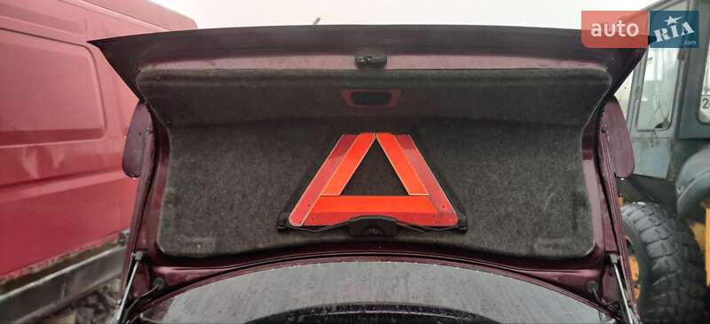 Седан Audi 100 1993 в Виннице