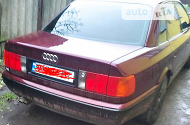Седан Audi 100 1994 в Глухове