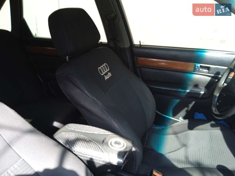 Седан Audi 100 1991 в Деражне
