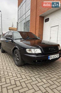 Седан Audi 100 1994 в Днепре