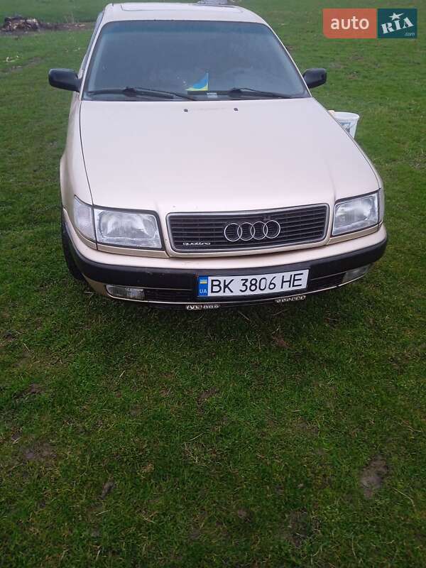 Седан Audi 100 1992 в Рівному