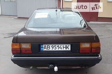 Седан Audi 100 1986 в Хмельнике
