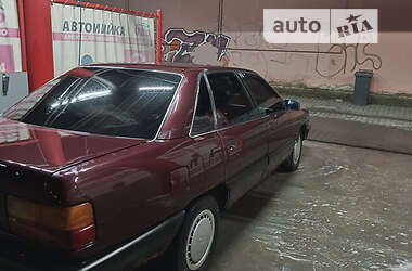 Седан Audi 100 1990 в Хмельницком