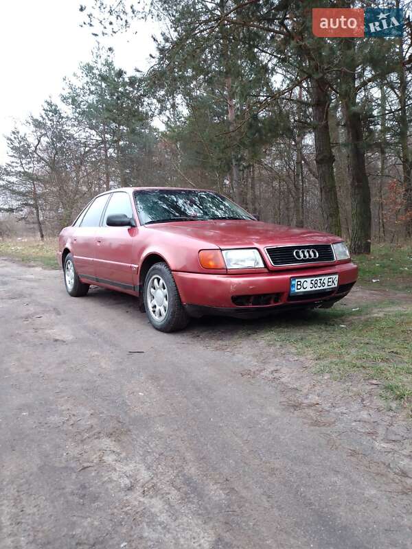 Седан Audi 100 1992 в Львове