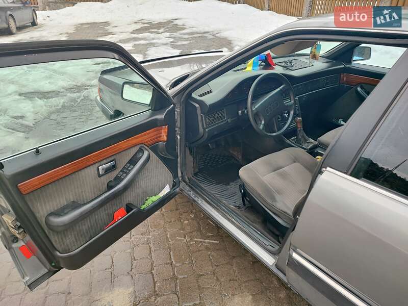 Седан Audi 100 1990 в Турці фото 12 Седан Audi 100 1990 в Турці