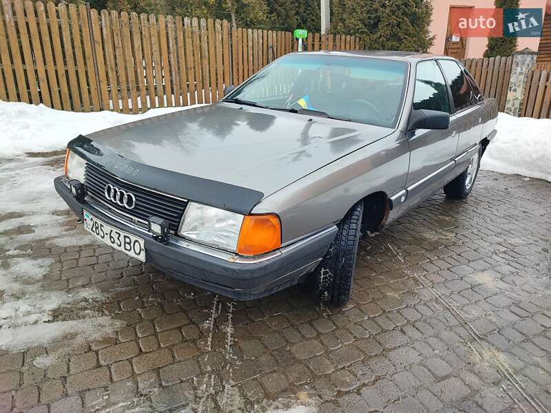 Седан Audi 100 1990 в Турці фото 7 Седан Audi 100 1990 в Турці