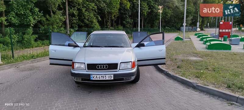 Audi 100 1992