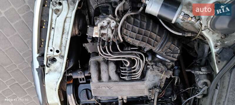 Седан Audi 100 1992 в Киеве