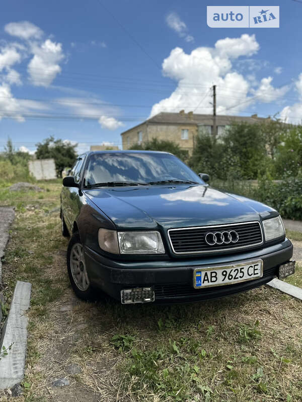 Седан Audi 100 1994 в Тульчине