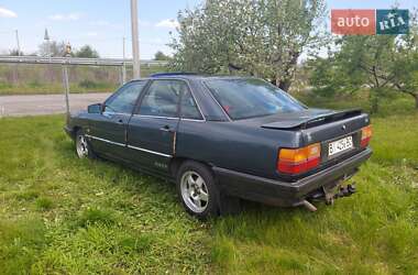 Седан Audi 100 1987 в Полтаве