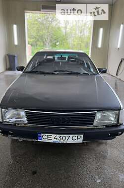 Седан Audi 100 1988 в Хотине