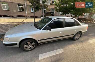 Седан Audi 100 1993 в Киеве