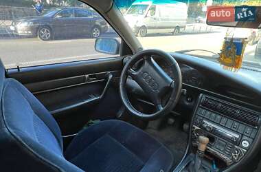 Седан Audi 100 1993 в 