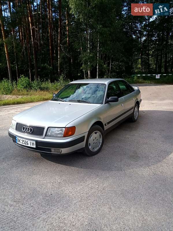 Audi 100 1992