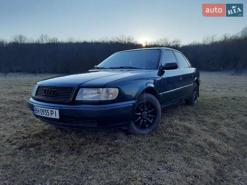Audi 100 1992