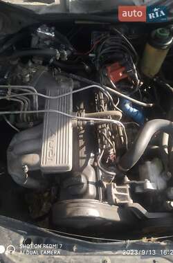 Седан Audi 100 1989 в Ровно