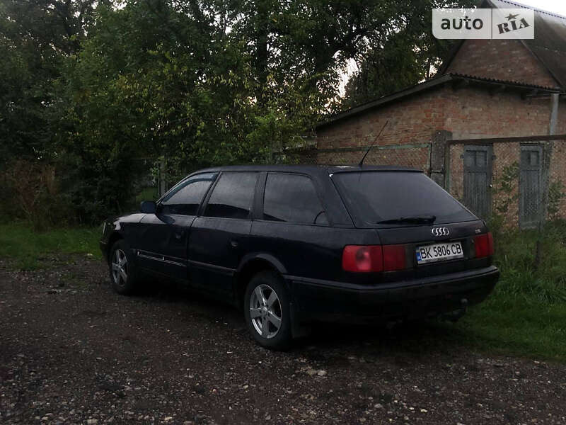 Универсал Audi 100 1993 в Владимире
