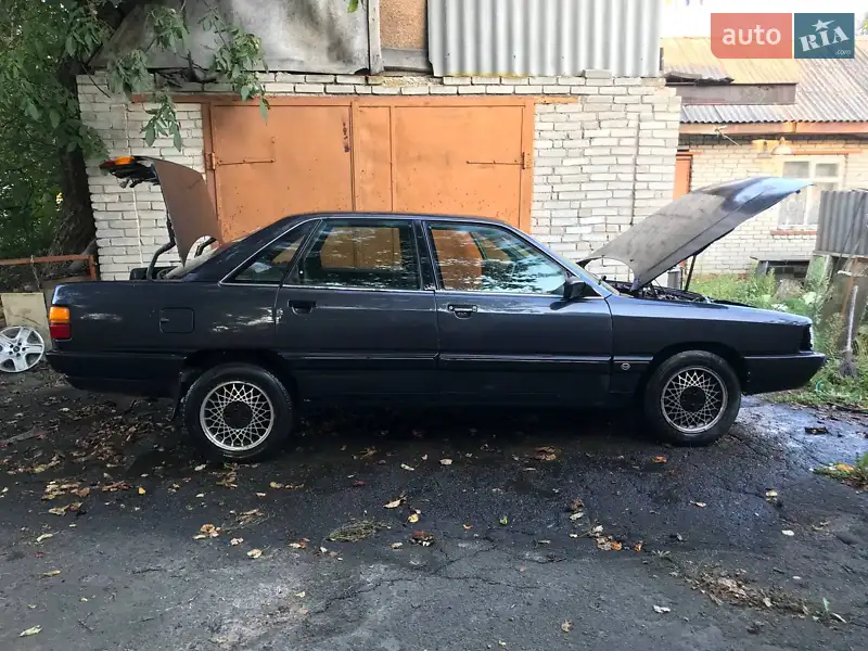 Audi 100 1989