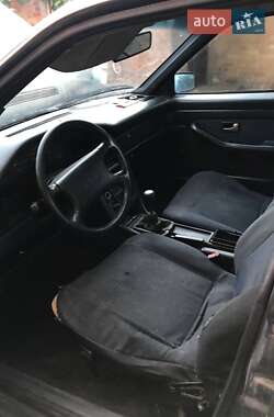 Седан Audi 100 1989 в Луцке