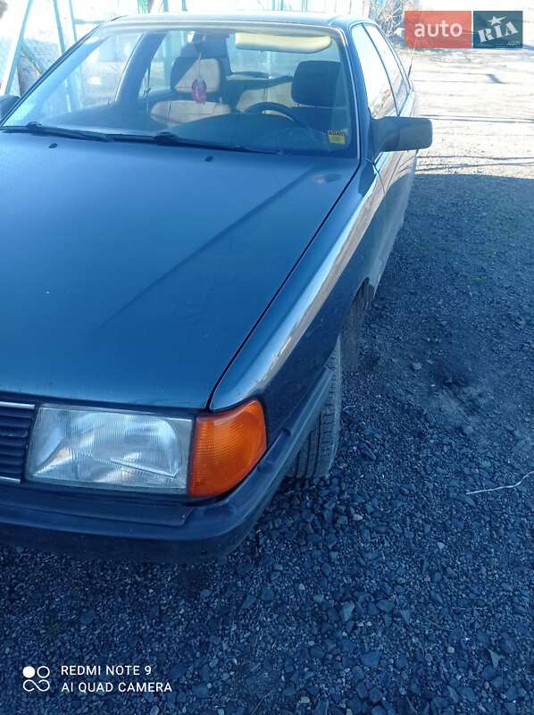 Седан Audi 100 1989 в Ковеле